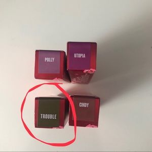 LIME CRIME TROUBLE LIPSTICK